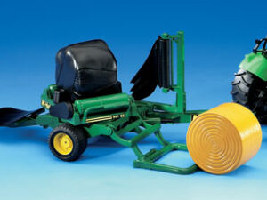 Ballenwickler mit gelben und schwarzen Rundballen