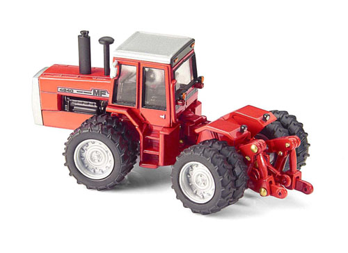 Massey Ferguson 4840 4WD mit Zwillingsbereifung- 2022 National Farm Toy Show Collector -
