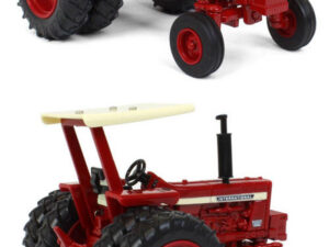 Farmall 856 mit breiter Vorderachse und Zwillingsbereifung hinten