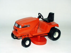 RestpostenScale Models / Kubota T1560 Ausitzrasenmäher