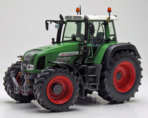 FENDT FAVORIT 924 Vario(2. Gen.) (1999 - 2002)( wieder lieferbar ab 4. Quartal 2024 )