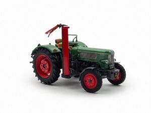 Fendt Favorit 3- 2WD mit Seitenmähwerk -