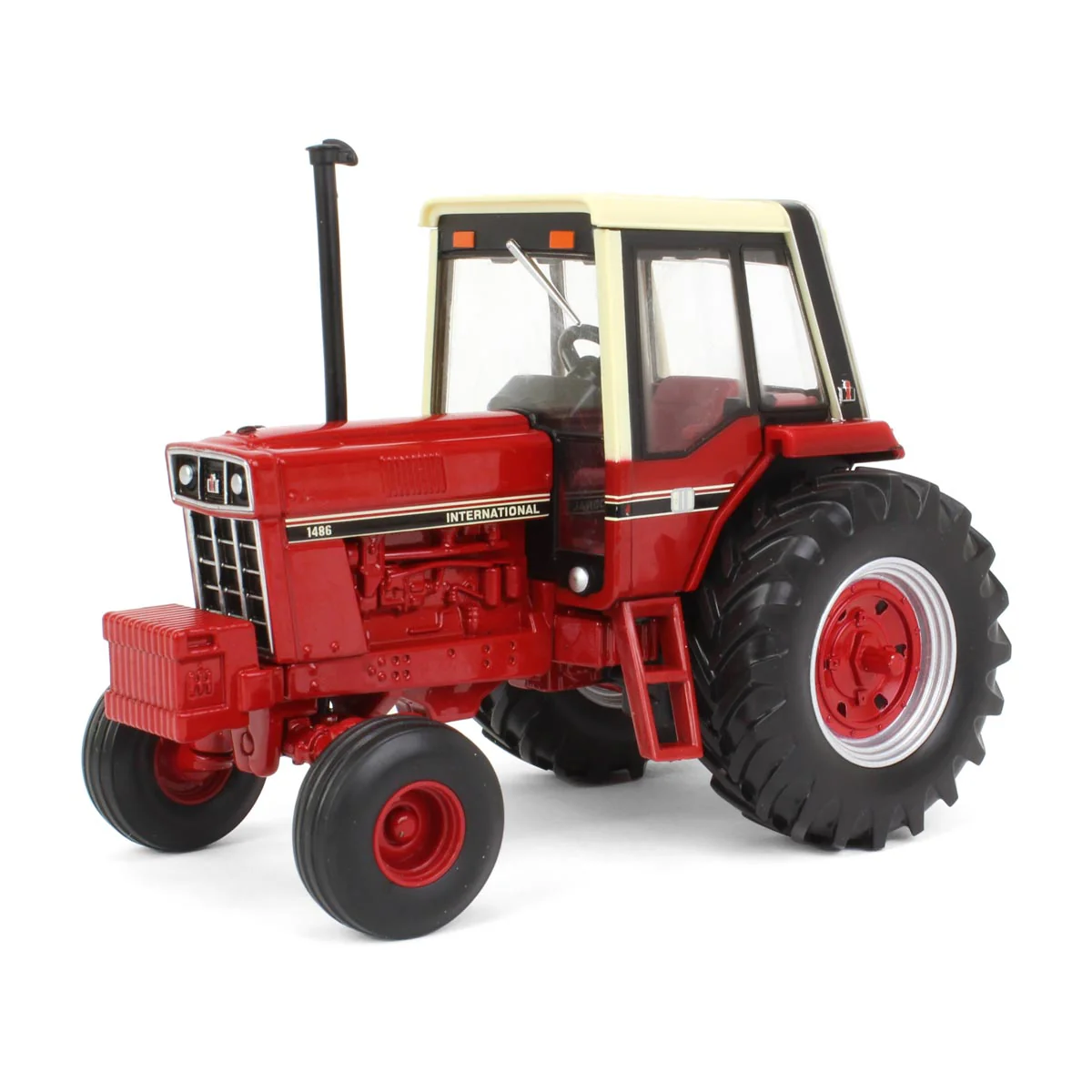 International 1486- Breite Vorderachse mit Kabine -