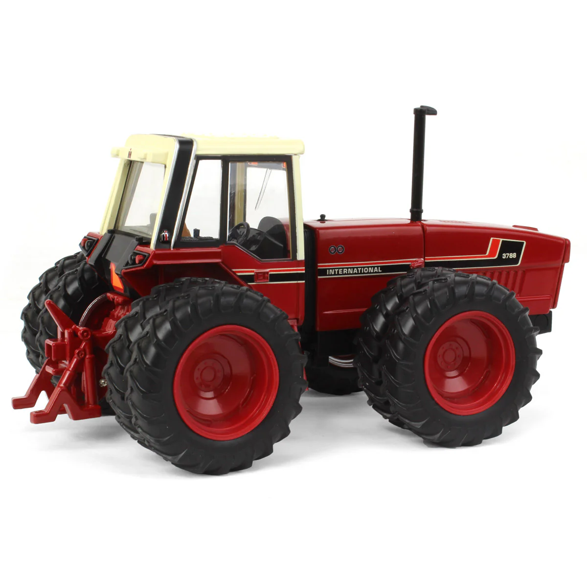 International Harvester 3788 2+2mit Zwillingsbereifung – Bild 3
