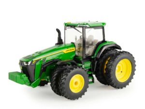 John Deere 8R 370 mit Zwillingsbereifung