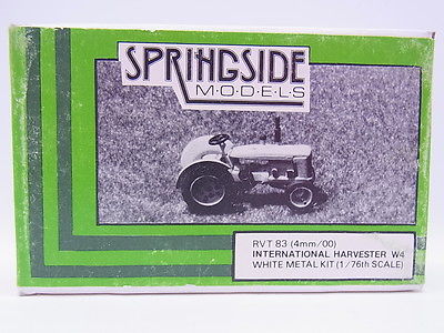 International Harvest W4 (Bausatz)