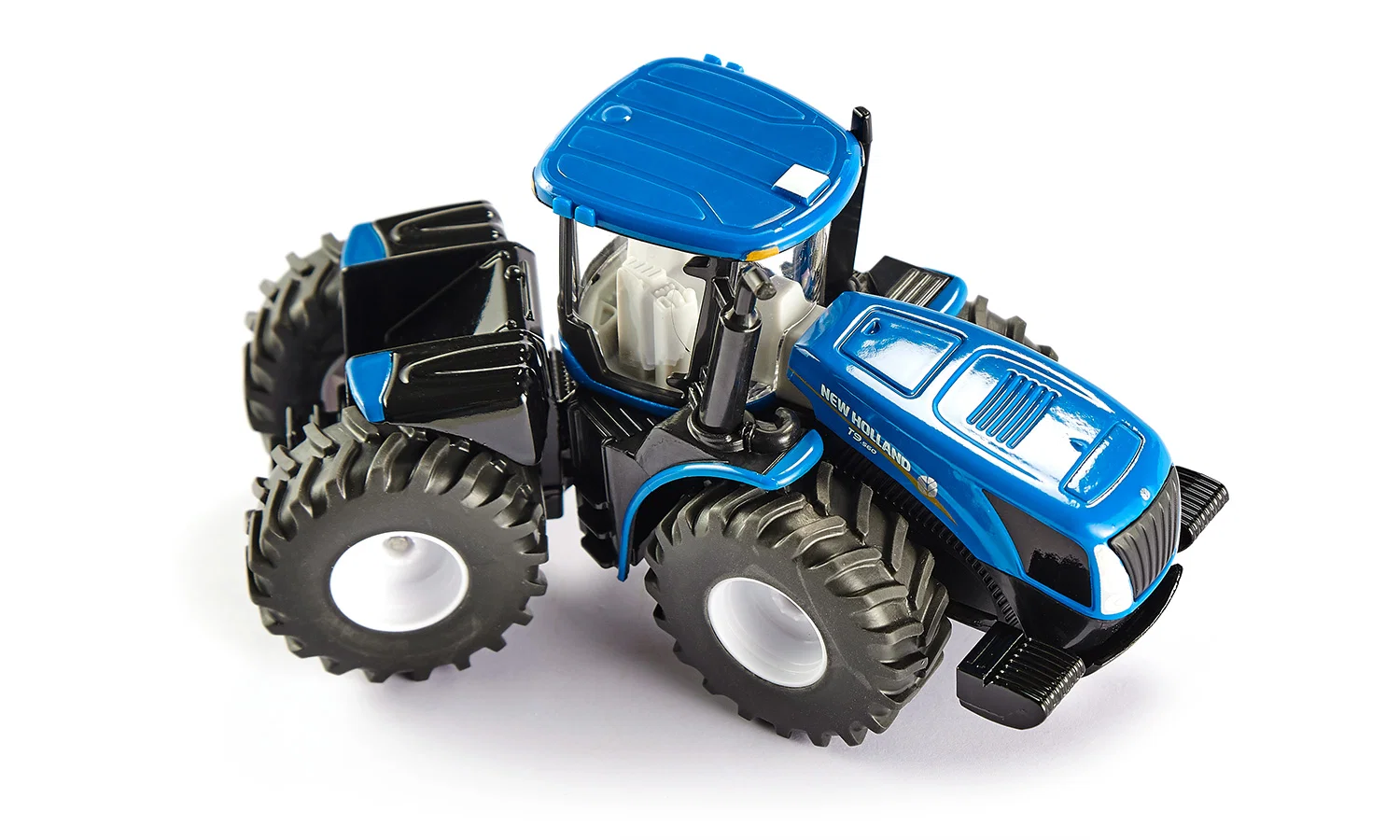 New Holland T9.560 mit tandem Silagewagen – Bild 3