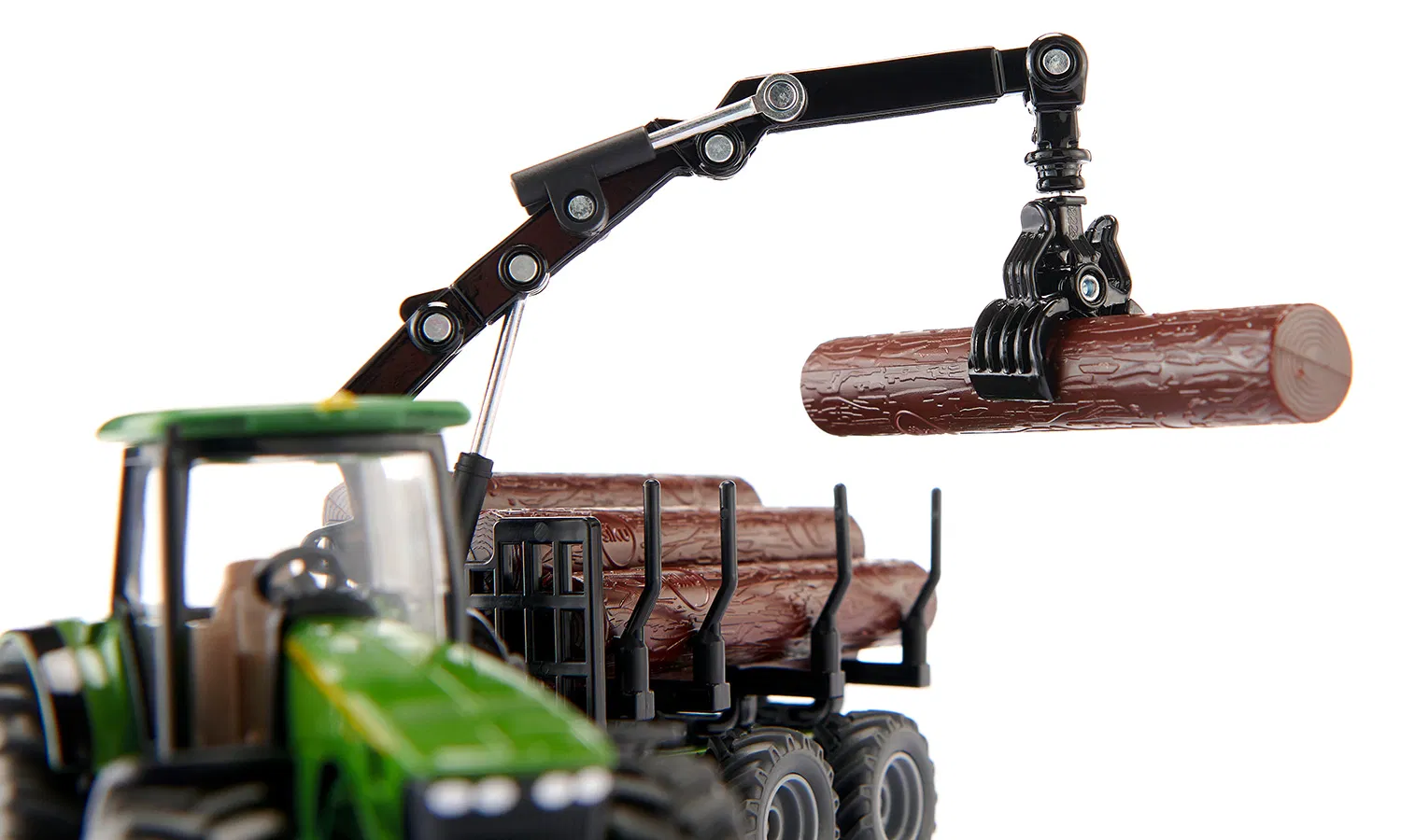 John Deere mit Forstanhänger – Bild 4