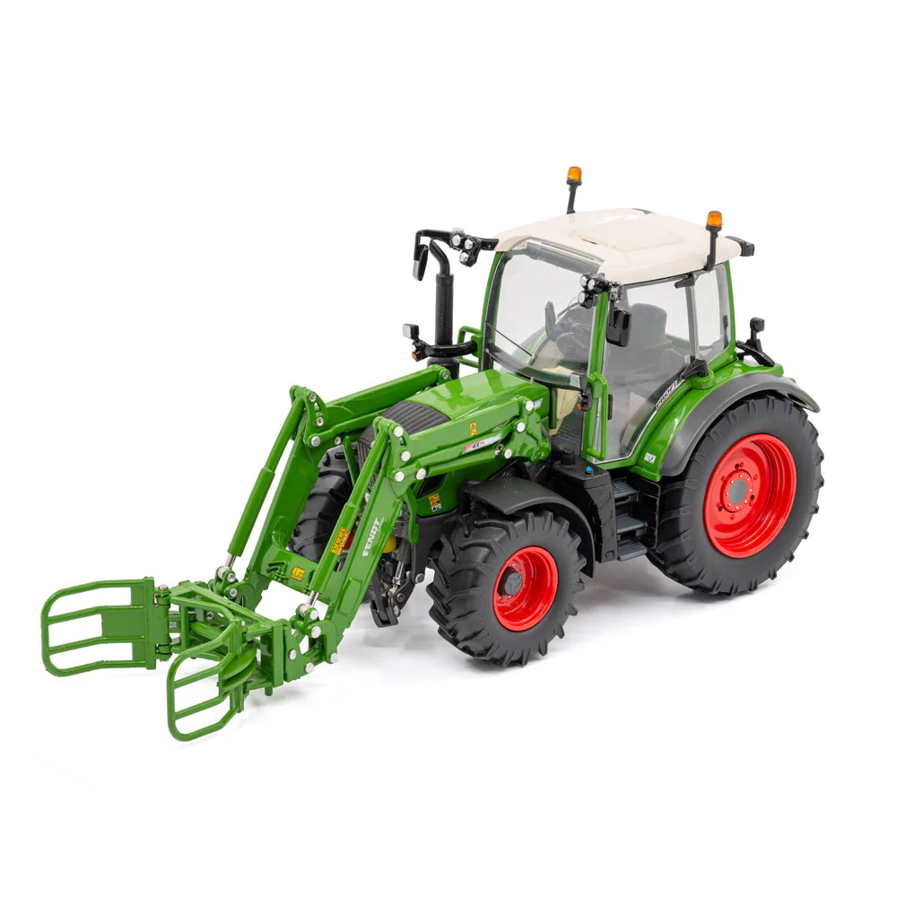Fendt 313 Vario FL mit Ballengreifzange